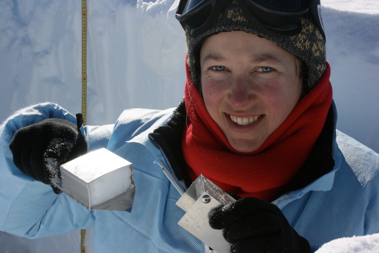 Bess Koffman prepares a snowpit speciment for a density measurement at WAIS Divide during the 2009-10 field season